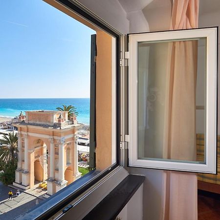 Hotel Garibaldi Finale Ligure Extérieur photo