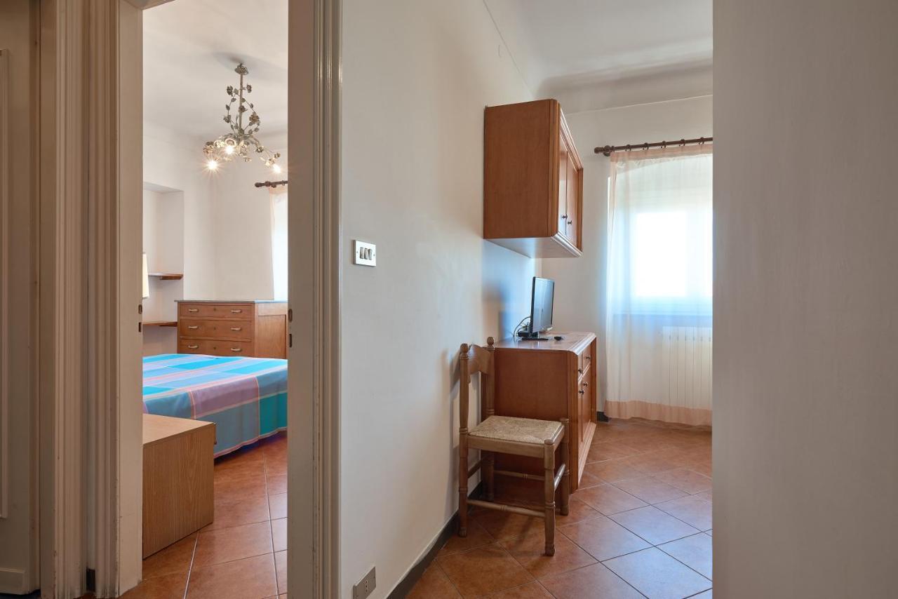Hotel Garibaldi Finale Ligure Extérieur photo
